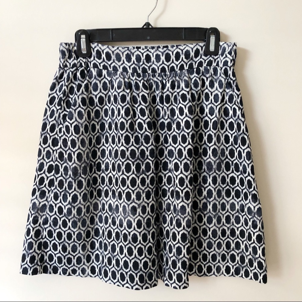 Loft navy & white skirt with pockets, Size Small